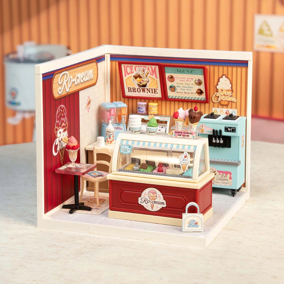 Flavorful Ice Cream Miniature Kit